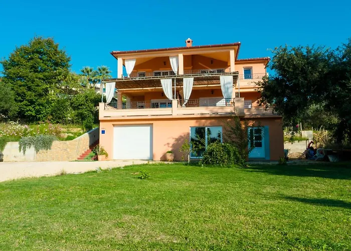 Apartments Villa Kristina