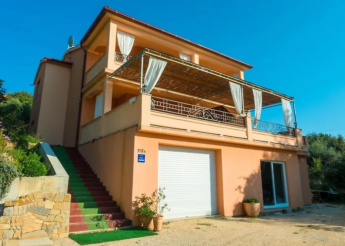 Apartments Villa Kristina